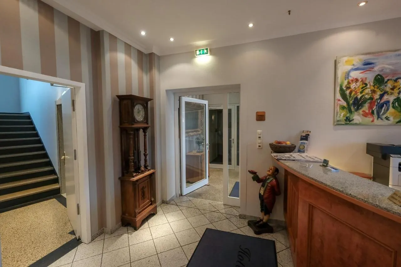 Budget By Hotel Savoy Hannover 3*,