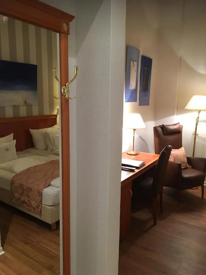 Budget By Hotel Savoy Hannover 3*,